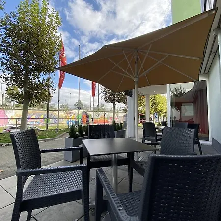 Ξενοδοχείο Ibis Frankfurt Messe West