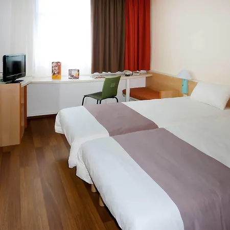 Ibis Frankfurt Messe West 3*
