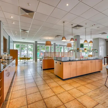 Hotel Ibis Frankfurt Messe West 3*