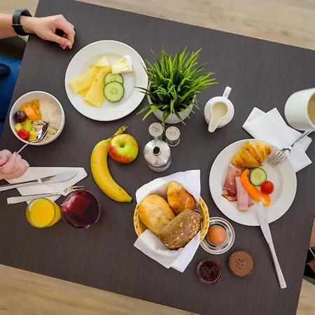 Ibis Frankfurt Messe West 3*