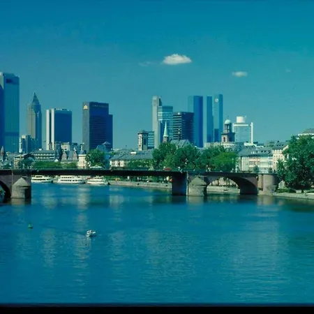 Отель Ibis Frankfurt Messe West