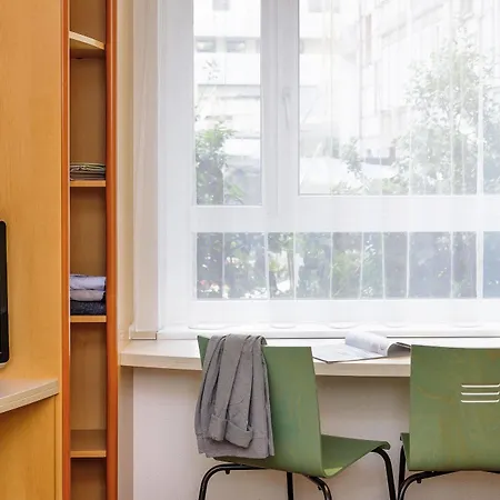 酒店 法兰克福城西宜必思酒店 3*