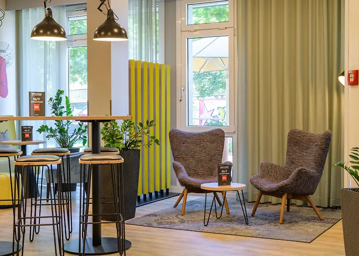 Hotel Ibis Frankfurt Messe West 3*