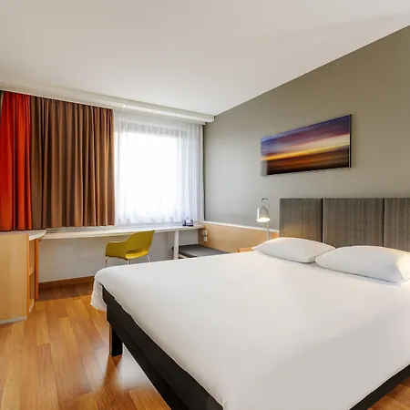 Szálloda Ibis Frankfurt Messe West 3*