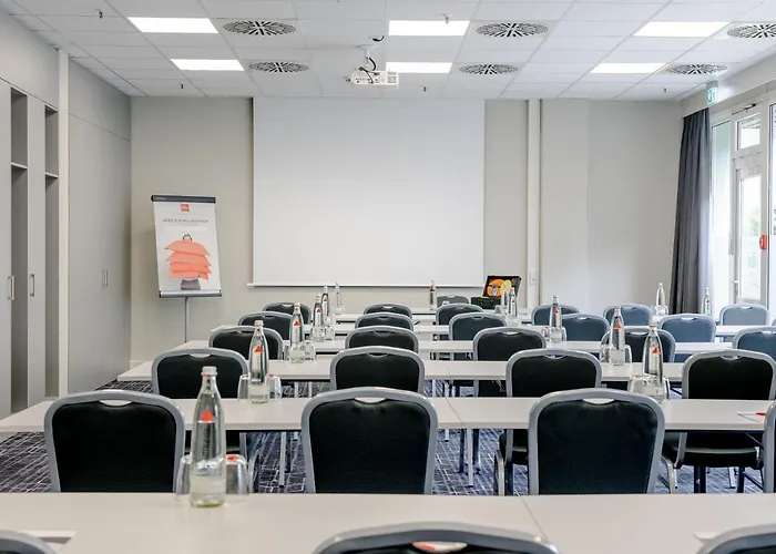 Ibis Frankfurt Messe West 3* פרנקפורט